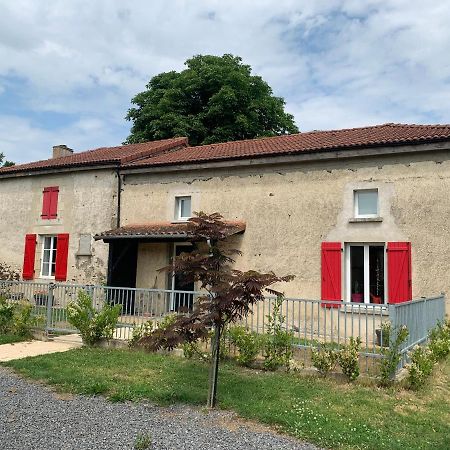 Le Marronnier Entre Les Buis Bed & Breakfast Bussière-Portevine Exterior photo