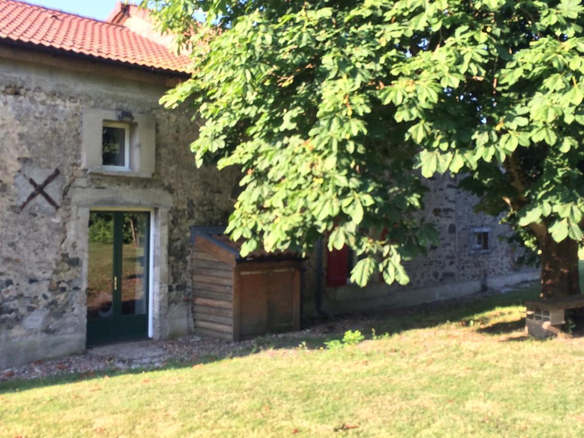 Le Marronnier Entre Les Buis Bed & Breakfast Bussière-Portevine Exterior photo